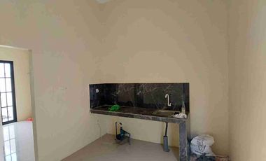 di Rumah di karangbong gedangan