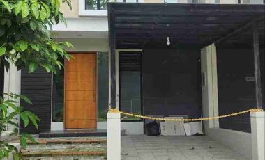 Rumah disewakan di Gempolkurung, Gresik, Jawa Timur