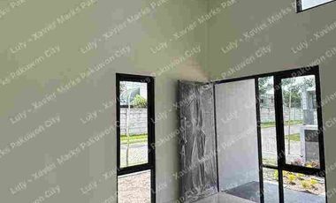 Disewakan Rumah Gress Pojok Bisa Bulanan Surya Breeze Garden Karangbong Gedangan Sidoarjo dekat Stasiun Gedangan