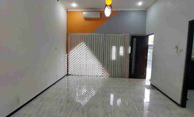 Di jual rumah di pondok jati sidoarjo selangkah dr exit tol sidoarjo
