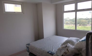 Jual Apartement Springlake 3 Bedroom Kosongan Murah Bonus Kasur dan AC Lantai Rendah View Mal Yuk Survei Guys