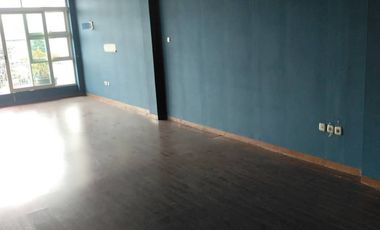 Dijual Rumah di Nusa Hijau Cimahi, Sangat Mewah Ada Kolam Renangnya