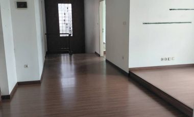 Dijual Rumah di Nusa Hijau Cimahi, Sangat Mewah Ada Kolam Renangnya