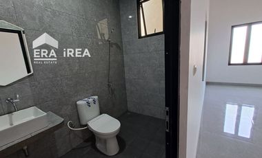 RUMAH BARU DIJUAL ATAU DISEWAKAN DI SOLO BARU DEKAT DENGAN PAKUWON MALL DAN THE PARK SOLO BARU