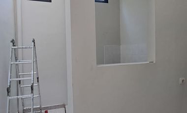 RUMAH BARU DIJUAL ATAU DISEWAKAN DI SOLO BARU DEKAT DENGAN PAKUWON MALL DAN THE PARK SOLO BARU