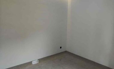 Dijual Rumah Modern Tropis, Besar dan Mewah Kalan Kaliurang KM 10