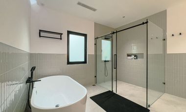 Solar-Powered Smart Luxury Villa in Tumbak Bayuh Pererenan