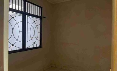 Dijual Rumah di Kencana Loka BSD City