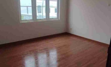 Disewakan Rumah 2 lt di Puri Mutiara Makassar