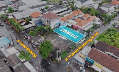 LAHAN di Jalan Tukad Badung - Renon
