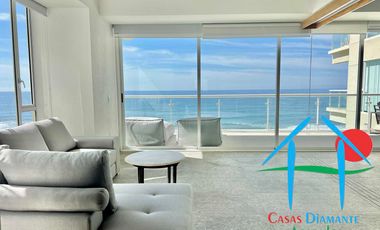 Departamento de playa en renta vacacional con terraza y vista al mar