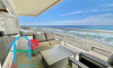 Departamento de playa en renta vacacional con terraza y vista al mar