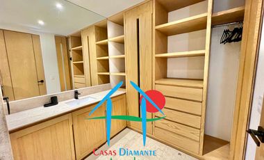 Departamento de playa en renta vacacional con terraza y vista al mar