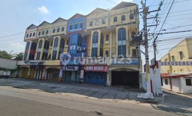 Dijual Ruko 4 Lantai Lokasi Jebres, Surakarta Luas 105m2