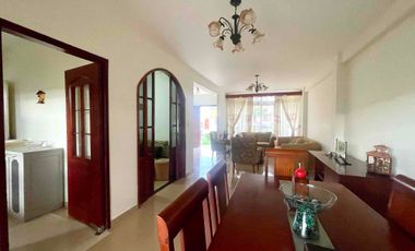 En Manta se Vende Casa de 3 Dormitorios. Sector Sur- Urbanización Ciudad del Sol