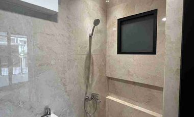 rumah dijual 2 lantai jalan pasir jaya regol bandung