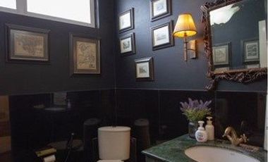 Luxurious house for sale in the heart of the city, next to The Up Rama 3 mall.