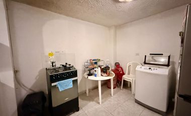 Casa con local en venta cerca cra 5 excelente zona residencial y comercial en Santa Ana