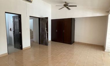 RENTA CASA EN EL CLUB DE GOLF LA CEIBA.