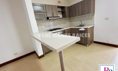 Casa medianera en arriendo – Estrato 4