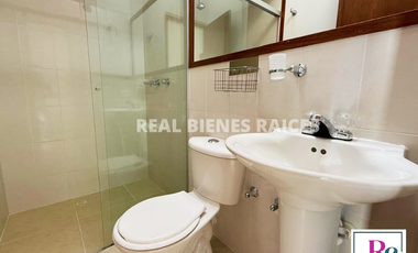 Casa medianera en arriendo – Estrato 4