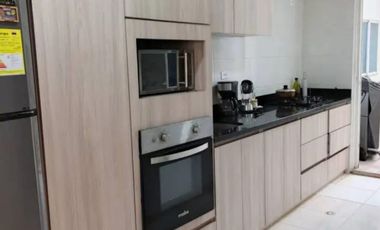 SE VENDE APARTAMENTO  EN RECREO OPTIMAS CODICIONES, PRIMER PISO, CON PATIO Y ÁREA DE  90 MTS²