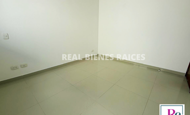 Casa medianera en venta – Unidad cerrada Estrato 5