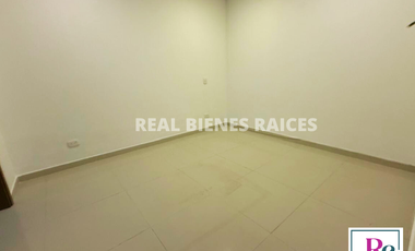 Casa medianera en venta – Unidad cerrada Estrato 5