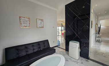 American MODERN House Geger Kalong Bandung