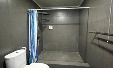 di jual cepat rumah bagus 2 lantai siap huni buah batu bandung