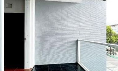 di jual cepat rumah bagus 2 lantai siap huni buah batu bandung