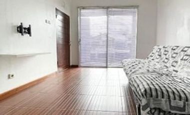 di jual cepat rumah bagus 2 lantai siap huni buah batu bandung