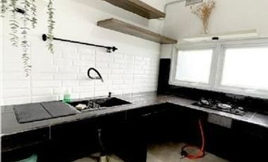 di jual cepat rumah bagus 2 lantai siap huni buah batu bandung