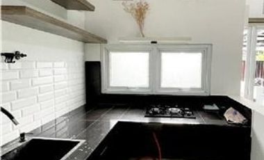 di jual cepat rumah bagus 2 lantai siap huni buah batu bandung