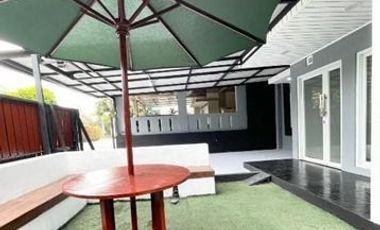 di jual cepat rumah bagus 2 lantai siap huni buah batu bandung