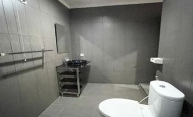 di jual cepat rumah bagus 2 lantai siap huni buah batu bandung