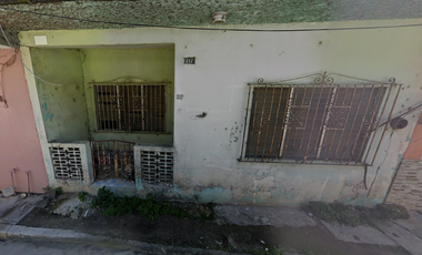 LINDA CASA de ADJUDICACION en REMATE OPOTUNIDAD DE AHORRO Y INVERSION ¡REMODELA Y GANA !