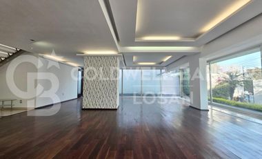 Casa en Venta Circuito Novelistas, Satélite