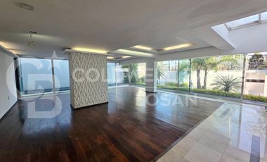 Casa en Venta Circuito Novelistas, Satélite