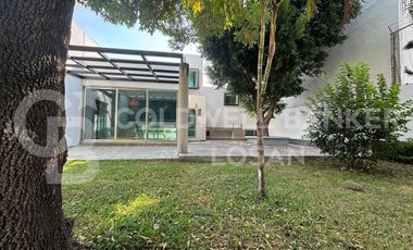 Casa en Venta Circuito Novelistas, Satélite