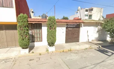 CASA EN SAN MATEO ATENCO, EDOMEX. REMATE ADJUDICADO