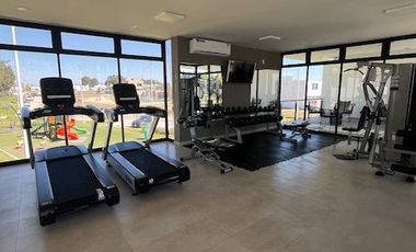 Casa nueva en venta en coto, Valle Imperial