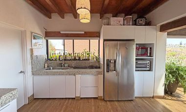 $5,450,000 CASA EN CONDOMINIO con Vista a la Cañada | 4 recámaras | 4.5 baños | 281 m² de terreno | 267 m² de construcción 📍Hacienda Tetela, Cuernava