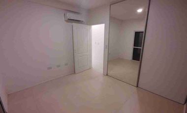 ALQUILER CASA EN JUANA KOSLAY