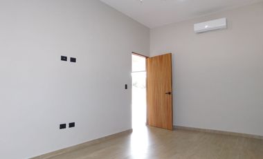 Casa en renta sin amueblar en lagos del sol residencial, Cancún q. roo