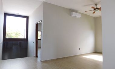 Casa en renta sin amueblar en lagos del sol residencial, Cancún q. roo