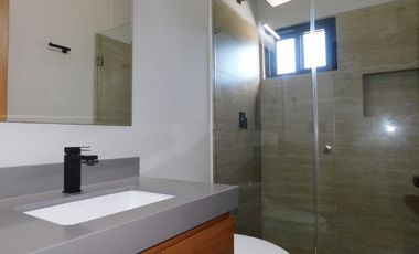 Casa en renta sin amueblar en lagos del sol residencial, Cancún q. roo