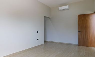 Casa en renta sin amueblar en lagos del sol residencial, Cancún q. roo