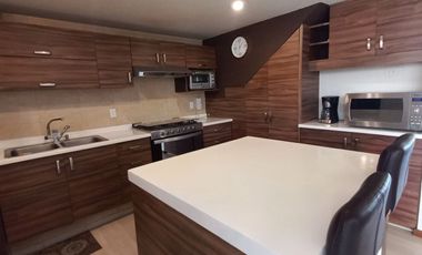 CASA EN VENTA BOSQUE DE LAS FUENTES CALIMAYA