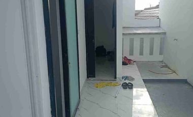 rumah 3 lantai siap huni di batu ampar condet jakarta timur